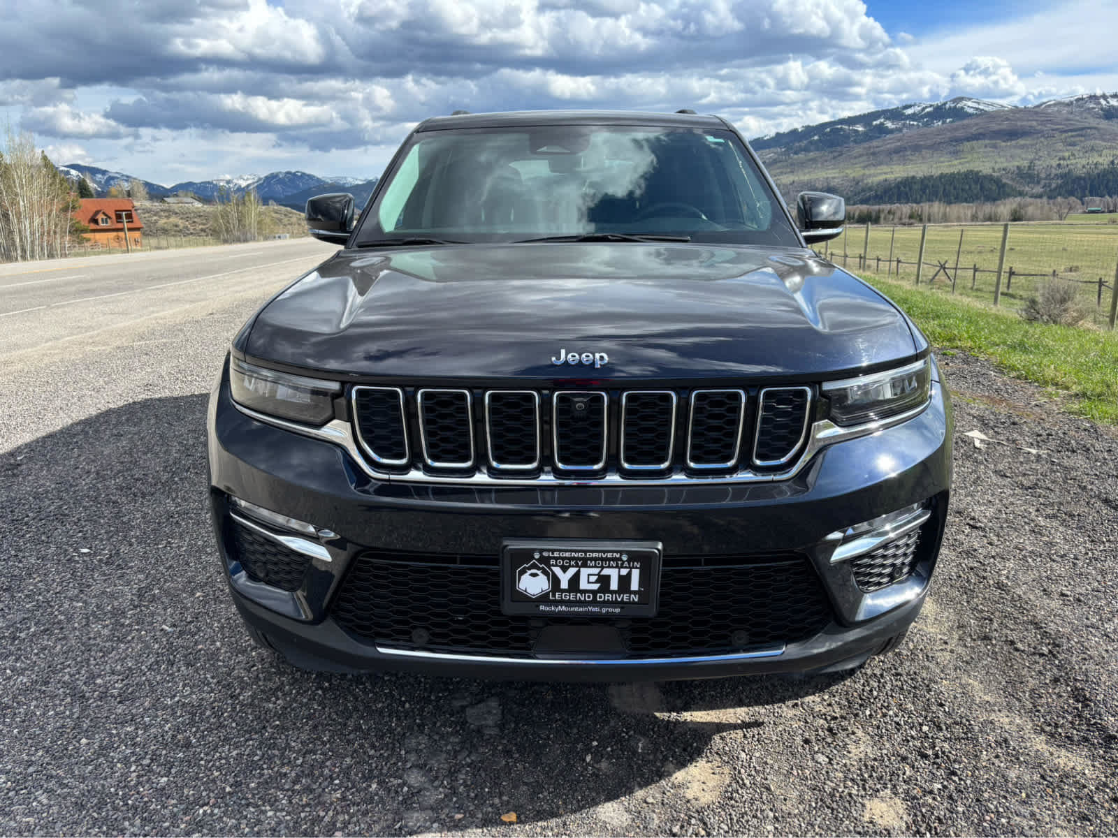 New 2023 Jeep Grand Cherokee Limited w/ Luxury Tech Group II image 27