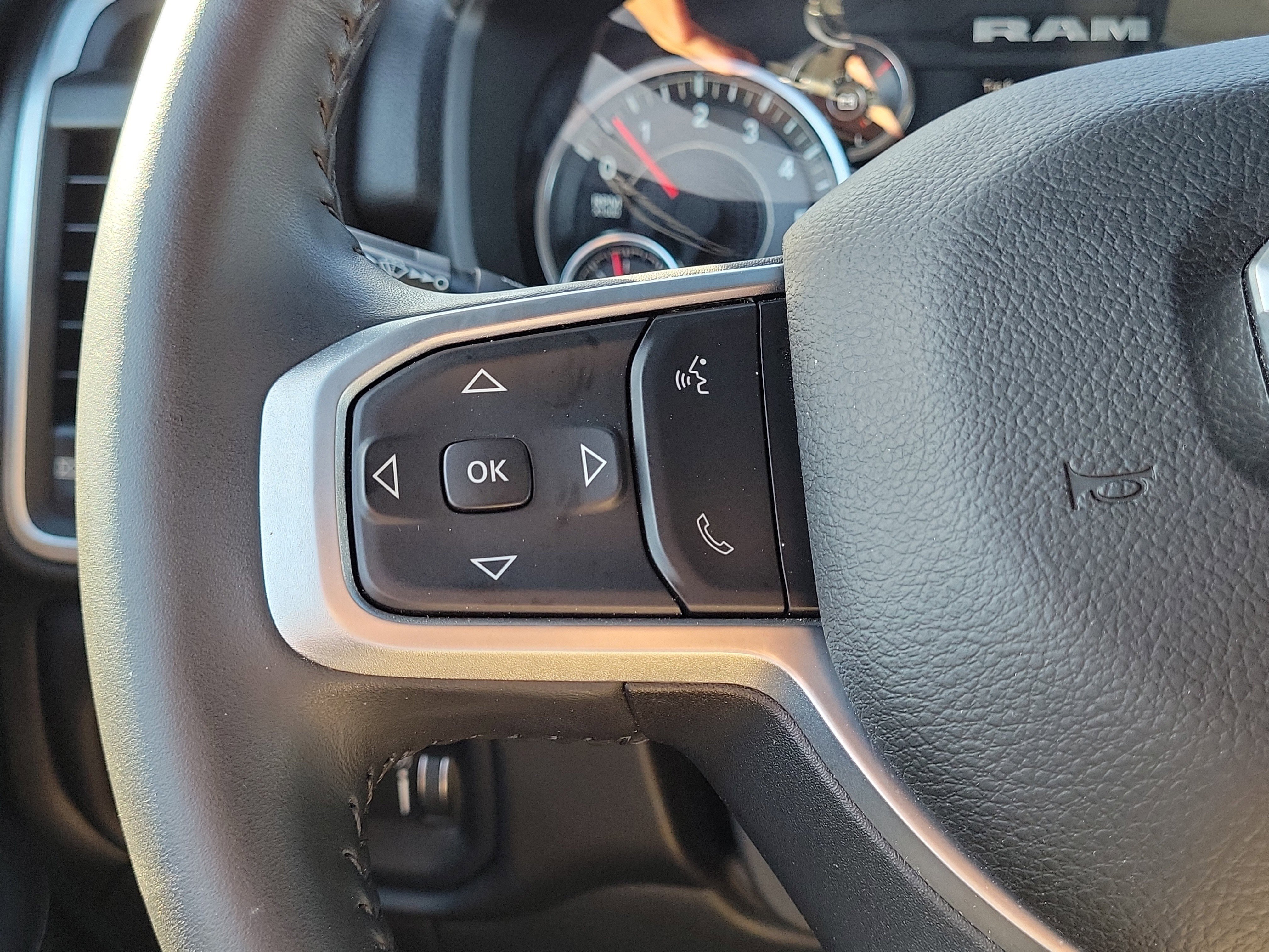 Used 2024 RAM 3500 Big Horn image 16