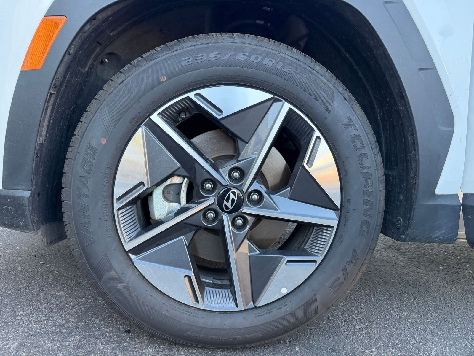 Used 2025 Hyundai Tucson SEL FWD image 32