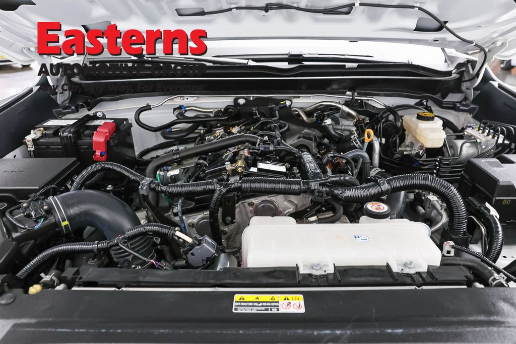 Used 2024 Toyota Tacoma SR RWD image 8