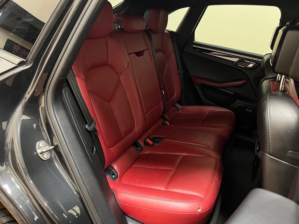 Used 2018 Porsche Macan S AWD/4WD image 33