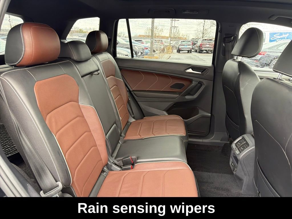 Used 2022 Volkswagen Tiguan SEL R-Line image 27