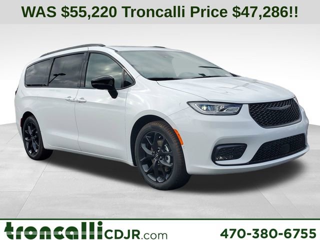 New 2026 Chrysler Pacifica Limited w/ S Appearance Package