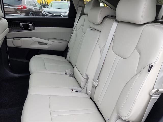 New 2026 Kia Sorento S w/ S Panoramic Sunroof Package image 15