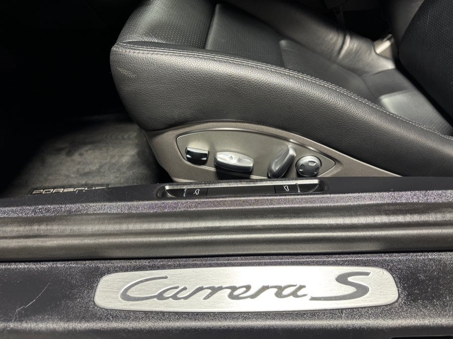 Used 2015 Porsche 911 Carrera S RWD image 17