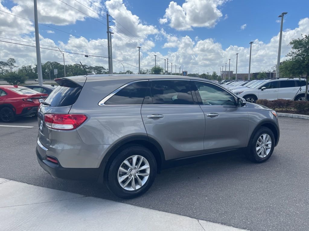 Used 2018 Kia Sorento L image 5