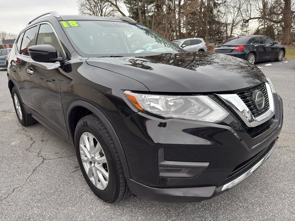 Used 2018 Nissan Rogue SV AWD/4WD image 7