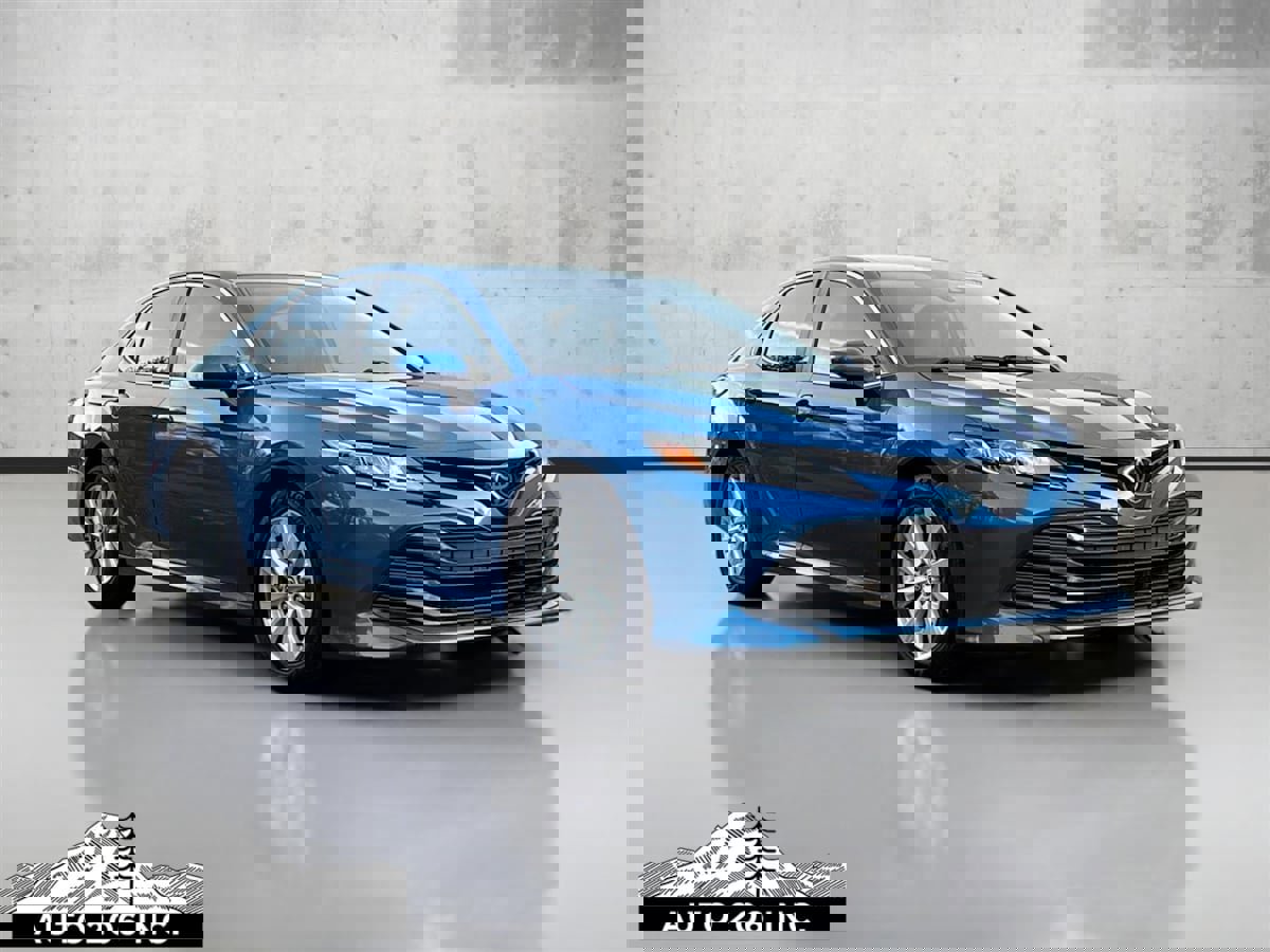 Used 2020 Toyota Camry LE