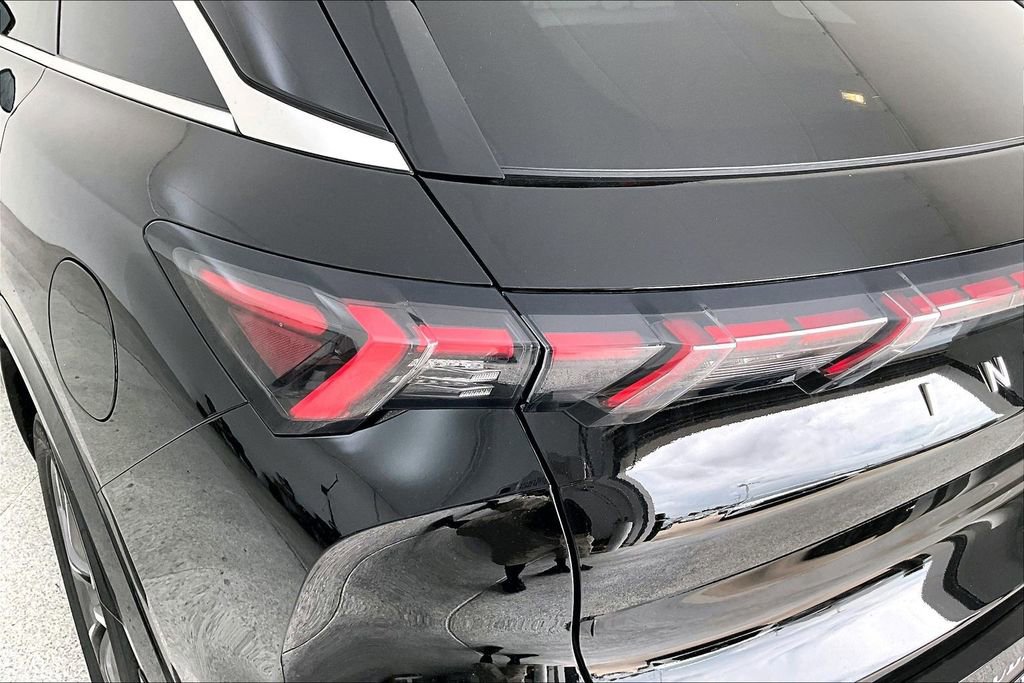 New 2027 INFINITI QX65 Luxe w/ Cargo Package AWD/4WD image 42