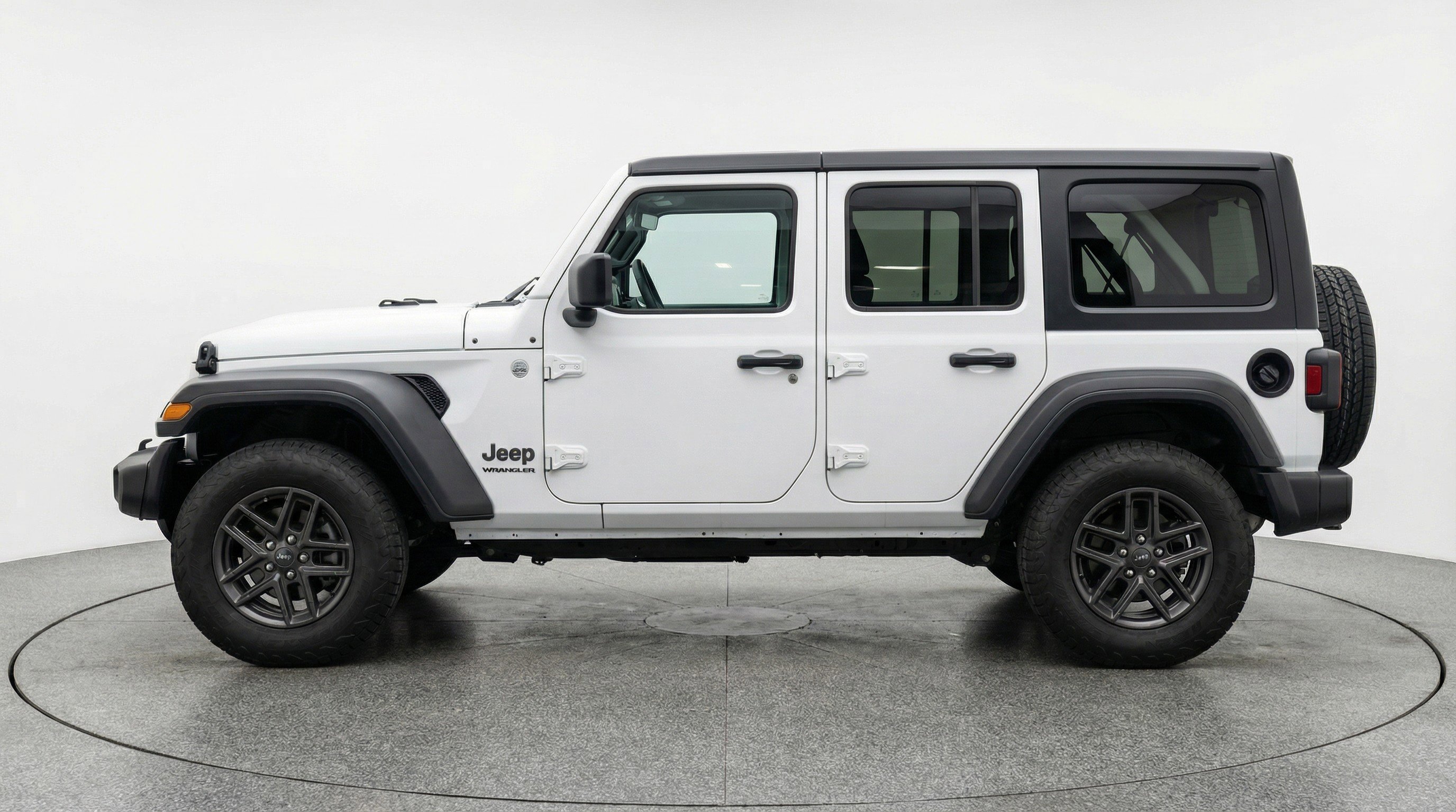 Used 2025 Jeep Wrangler Sport S image 5