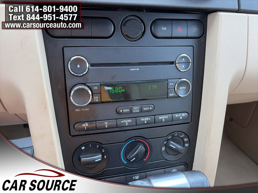 Used 2008 Ford Mustang Deluxe image 17