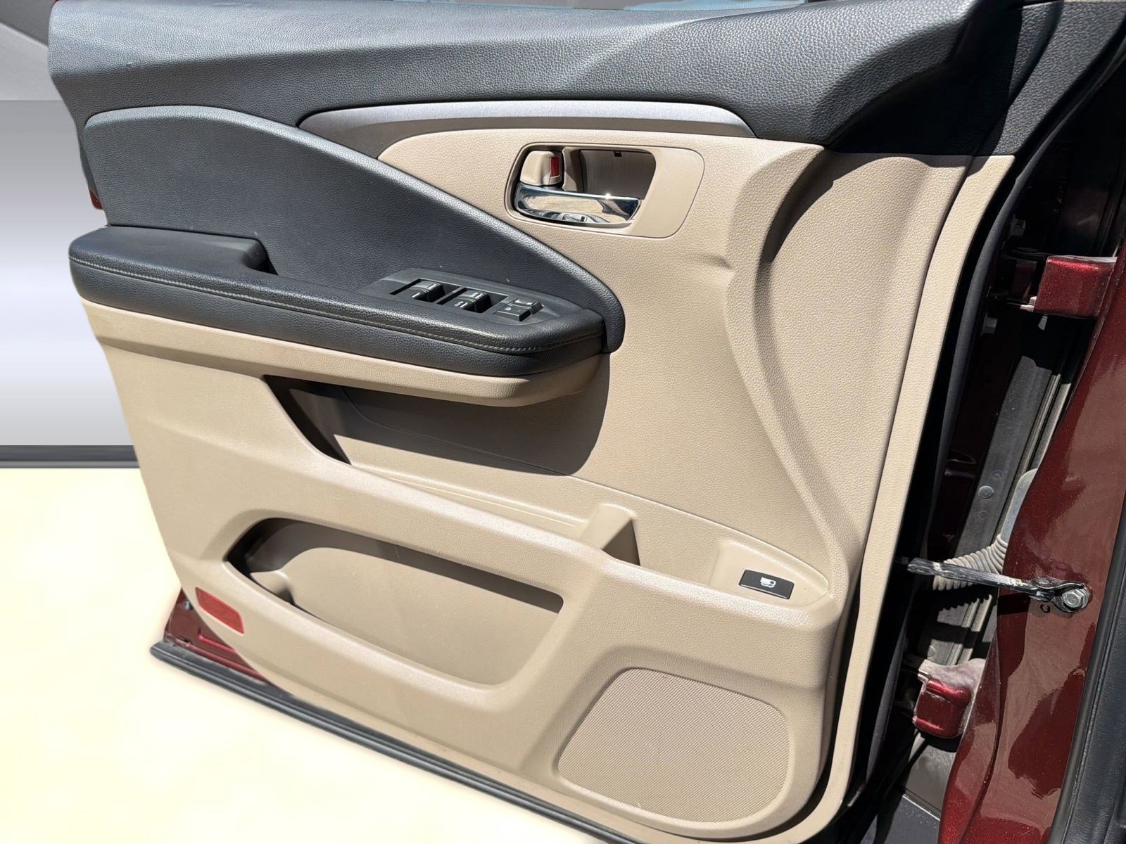 Used 2021 Honda Pilot EX image 20