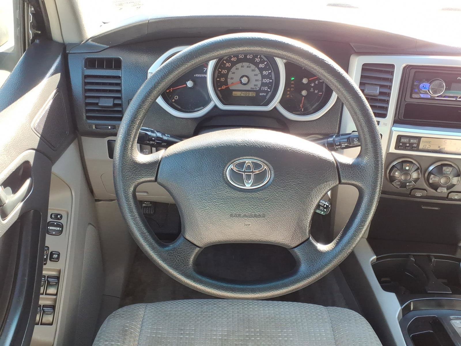 Used 2005 Toyota 4Runner SR5 RWD image 4