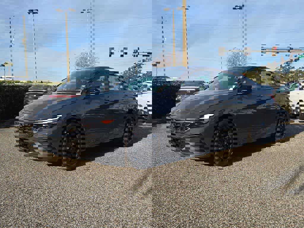 New 2026 Hyundai Elantra Sport image 2