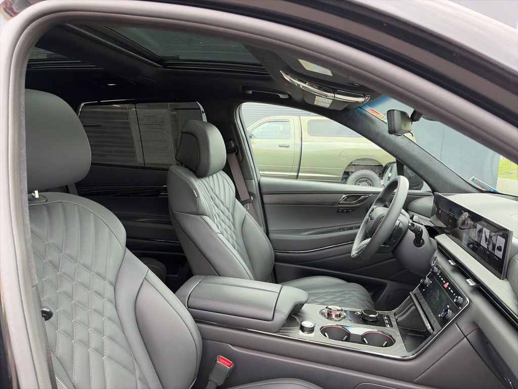 Certified 2026 Genesis GV80 3.5T Prestige AWD/4WD image 9