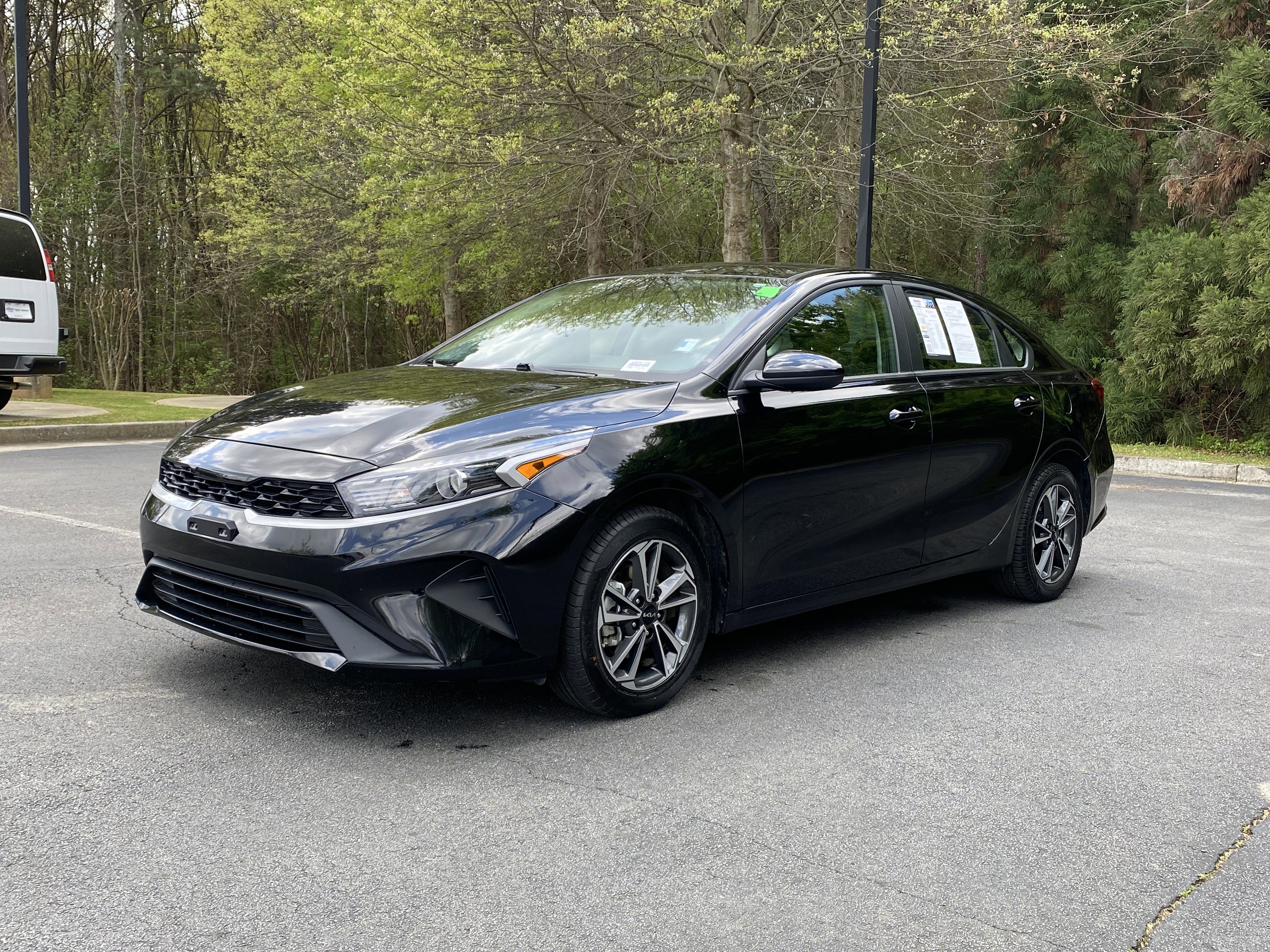 Used 2024 Kia Forte LXS image 5