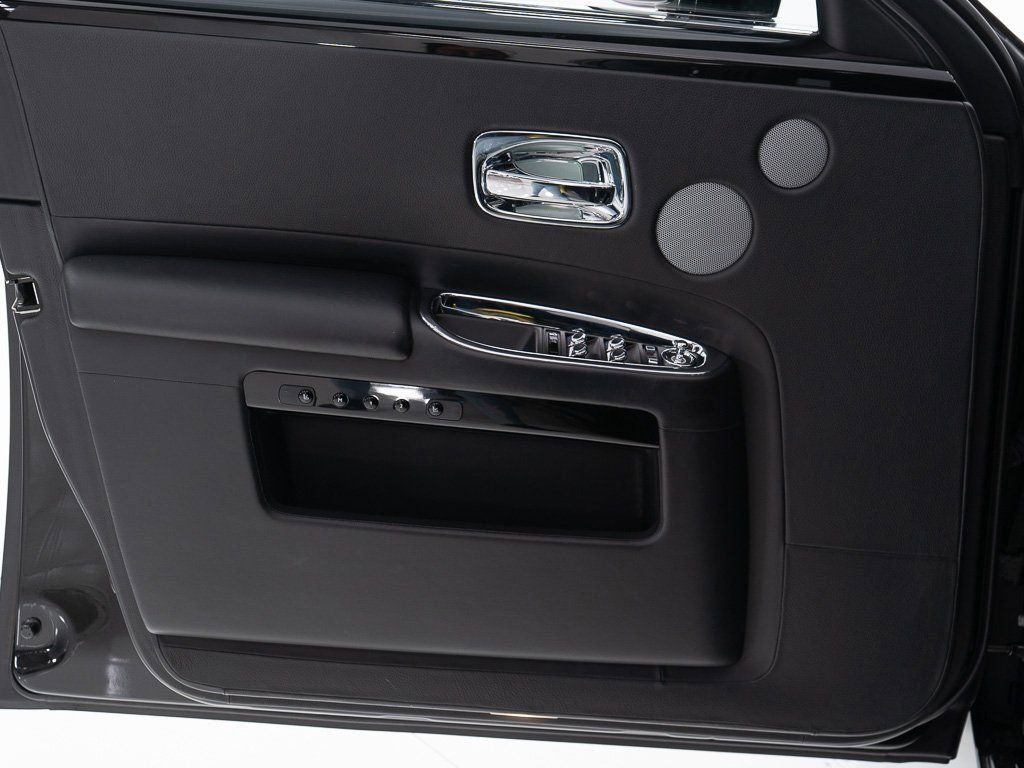 Certified 2017 Rolls-Royce Ghost image 12