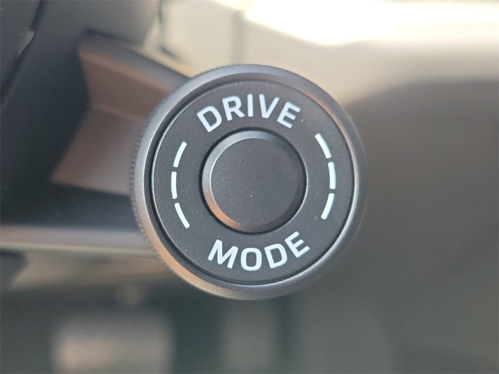 New 2025 Porsche Cayenne E-Hybrid Coupe image 40