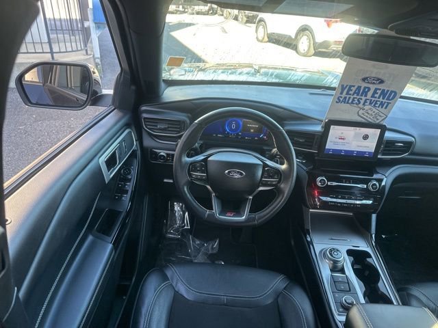 Used 2023 Ford Explorer ST AWD/4WD image 26