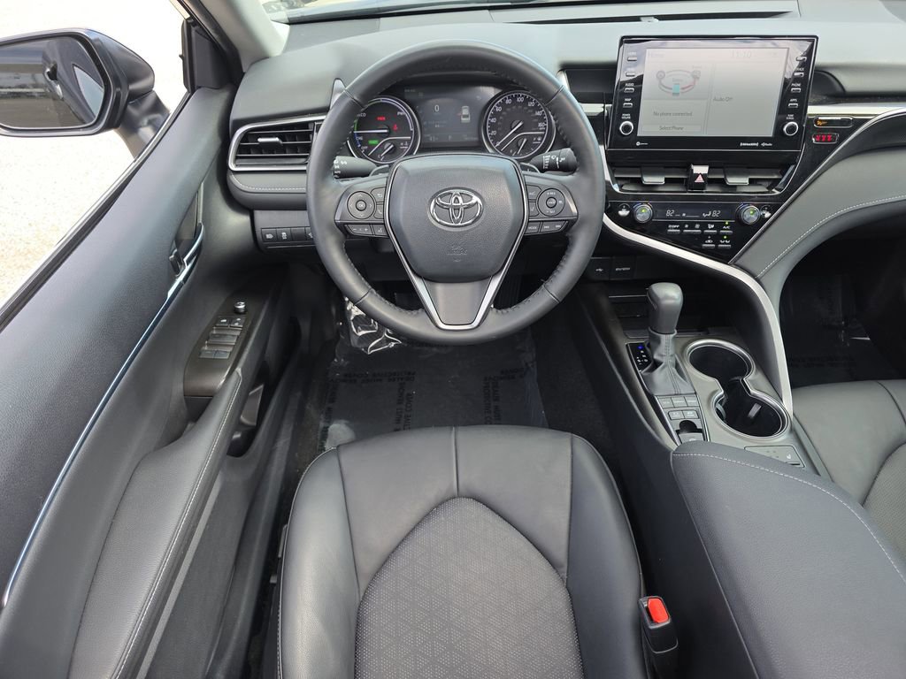 Used 2024 Toyota Camry XSE w/ Cold Weather Package image 2