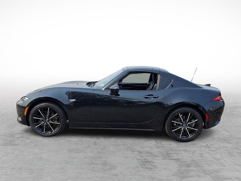 Used 2025 MAZDA MX-5 Miata RF Grand Touring RWD image 2