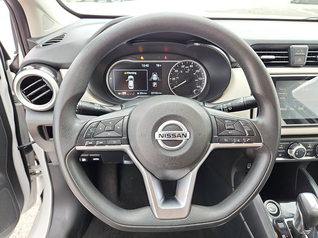 Used 2021 Nissan Versa SV FWD image 13