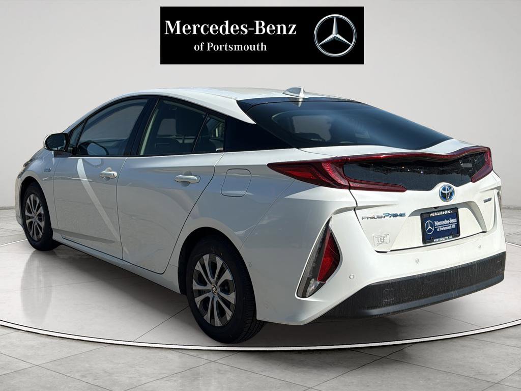 Used 2020 Toyota Prius Prime Limited image 3