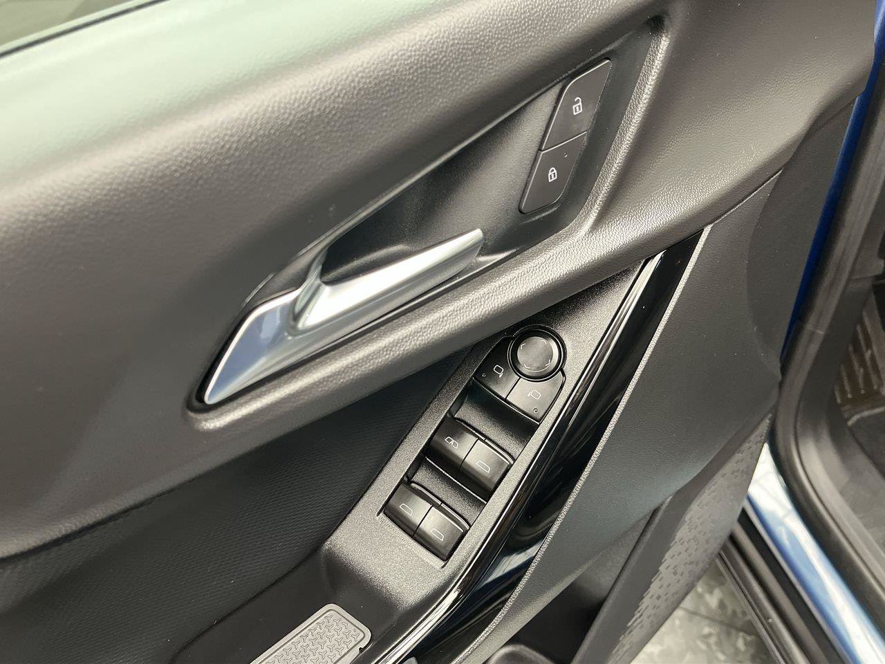 Certified 2026 Chevrolet Equinox LT AWD/4WD image 9