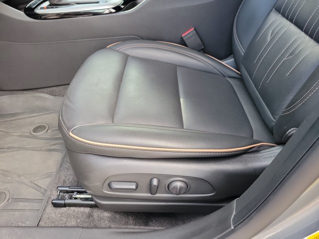 Used 2024 Buick Envista Avenir FWD image 13