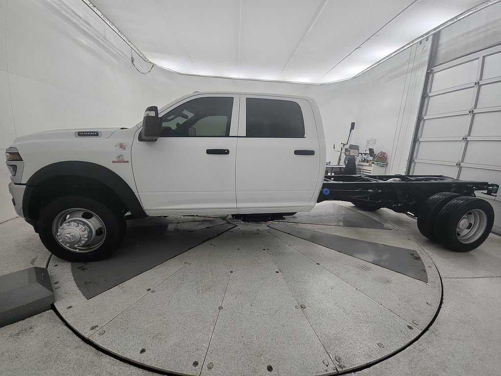 New 2026 RAM 5500 Tradesman w/ Chrome Appearance Group image 5