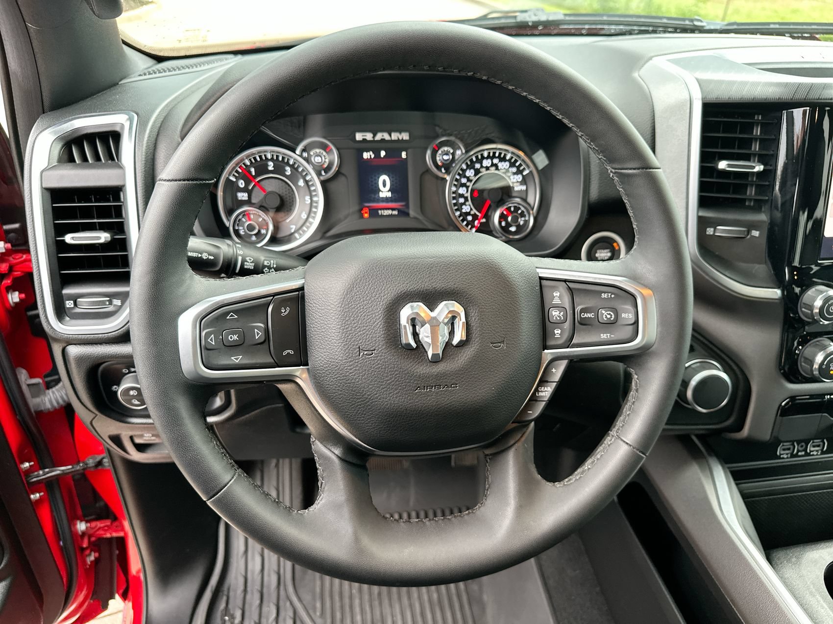 Used 2025 RAM 1500 Lone Star AWD/4WD image 14