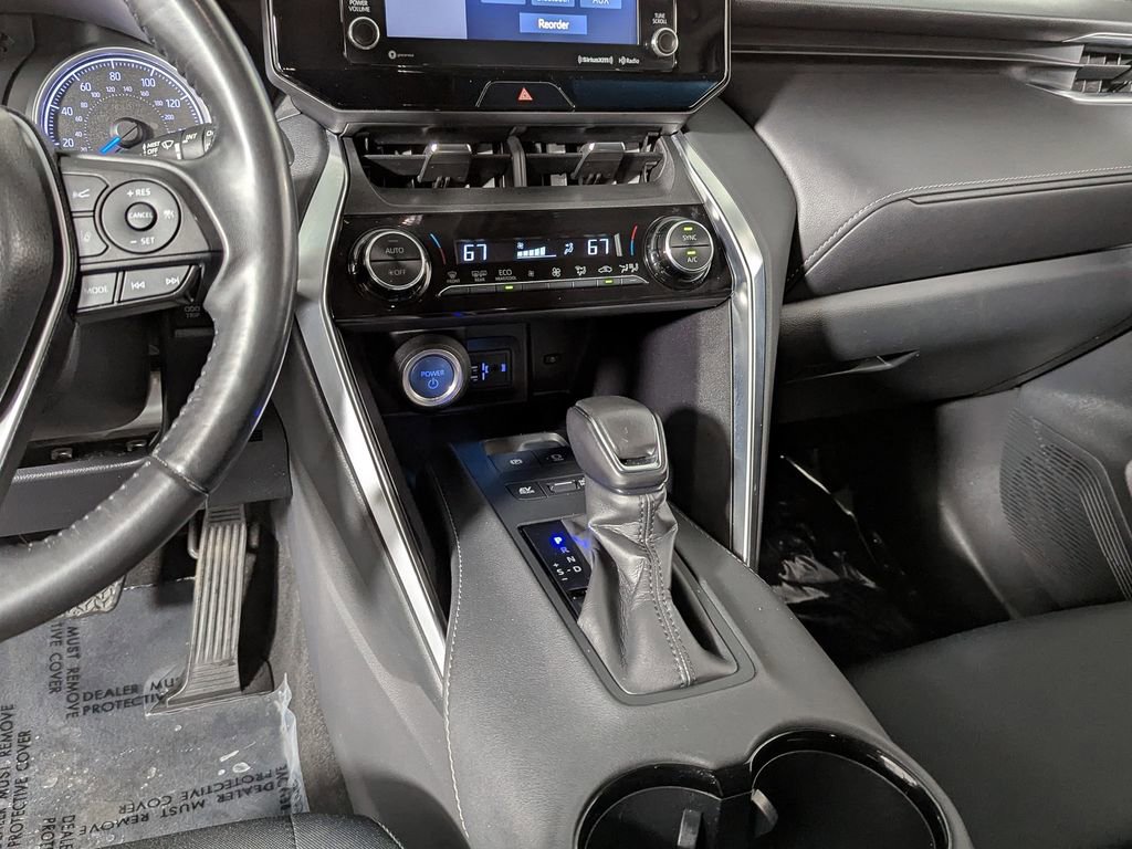 Used 2022 Toyota Venza LE image 37