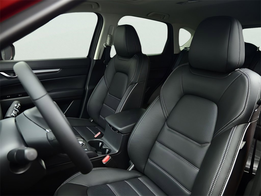 New 2025 MAZDA CX-5 AWD 2.5 S w/ Preferred Package image 4