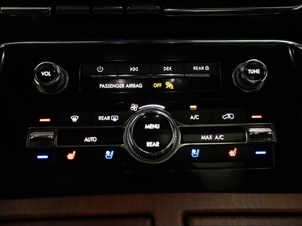 Used 2024 Lincoln Navigator Premiere image 11