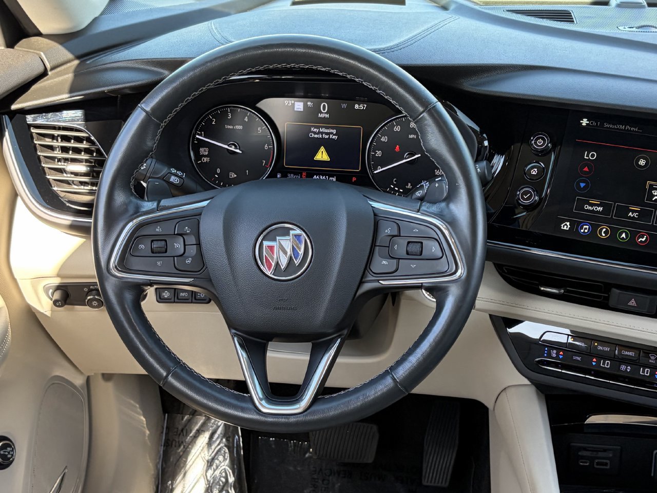 Used 2022 Buick Envision Avenir w/ Technology Package II FWD image 16