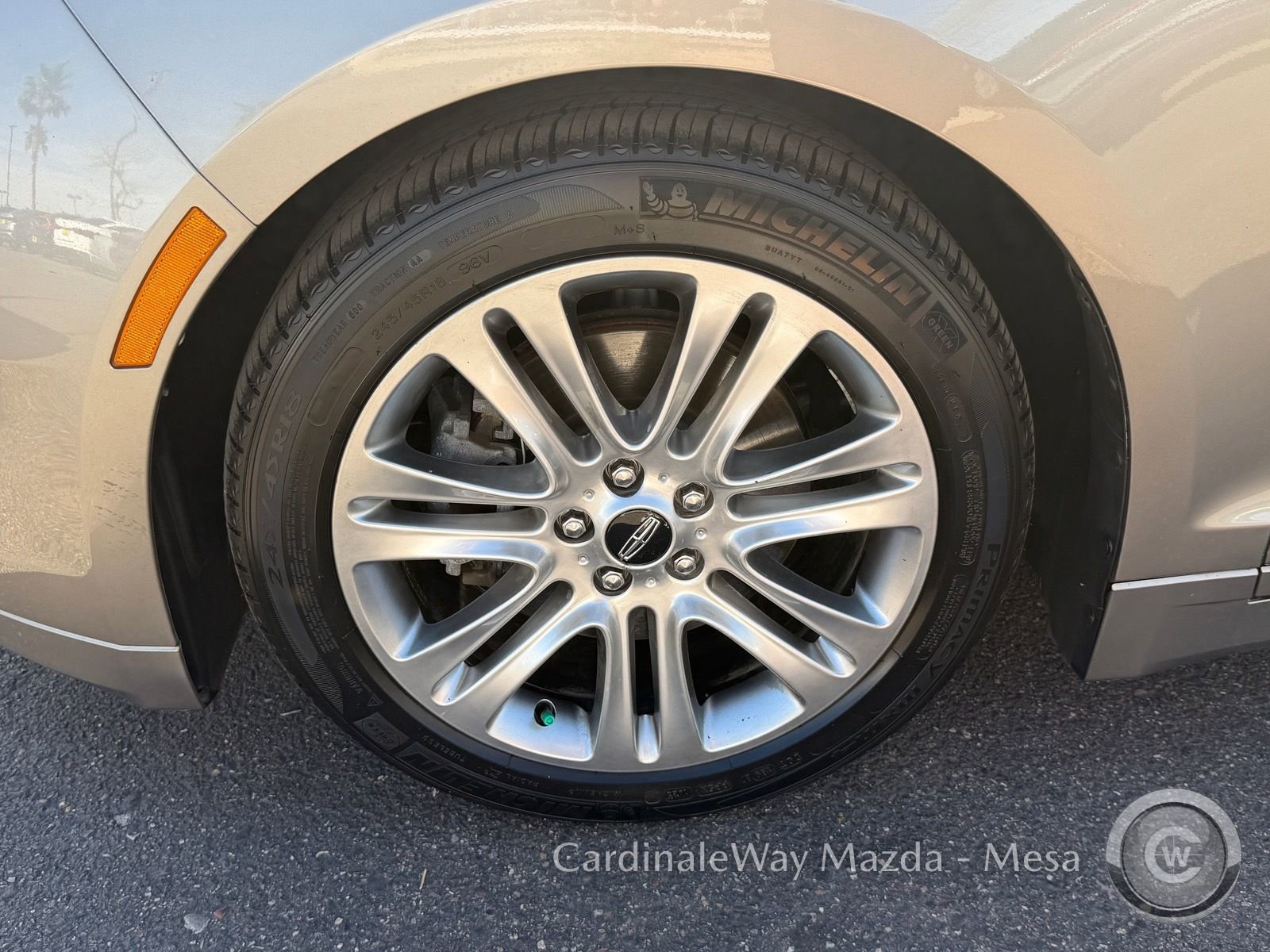 Used 2016 Lincoln MKZ image 6