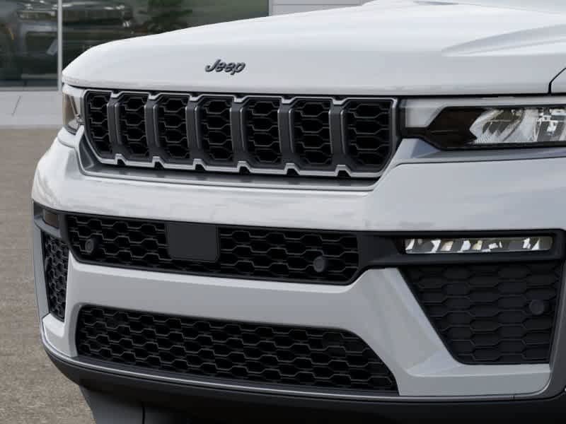 New 2026 Jeep Grand Cherokee L Limited AWD/4WD image 11
