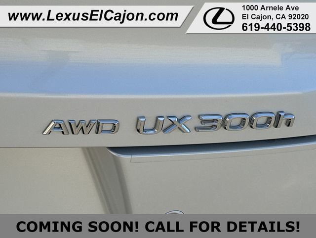 Used 2025 Lexus UX 300h AWD w/ Accessory Package (Z2) image 23