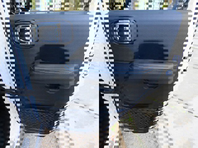 New 2023 Jeep Wrangler Rubicon w/ Steel Bumper Group image 31