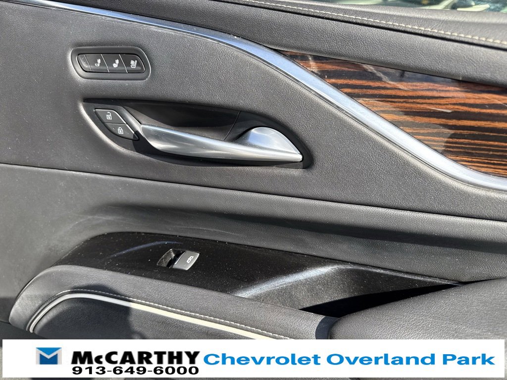 Used 2021 Cadillac Escalade ESV Premium Luxury w/ LPO, Illumination Package image 48