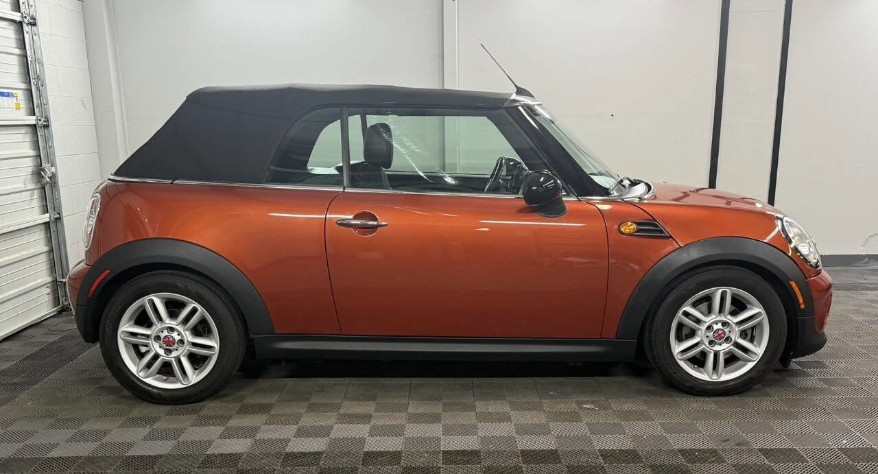 Used 2015 MINI Cooper Convertible image 3