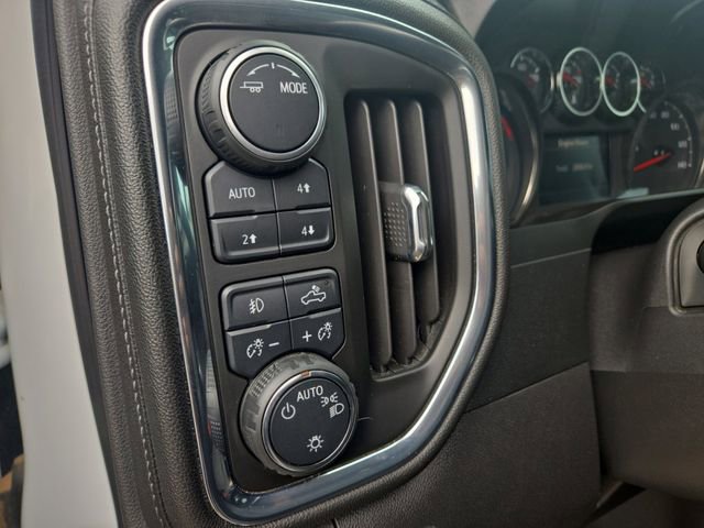 Used 2021 Chevrolet Silverado 1500 LT Trail Boss w/ Convenience Package II image 6