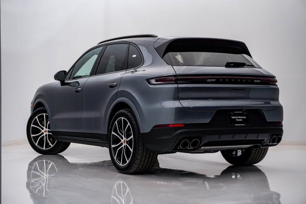 New 2026 Porsche Cayenne image 3