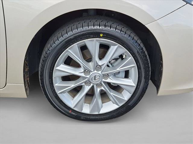 Used 2013 Lexus ES 300h w/ Premium Pkg FWD image 25