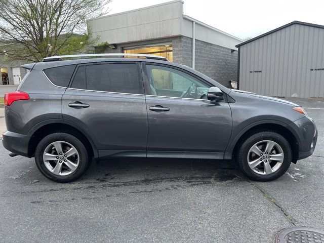 Used 2015 Toyota RAV4 XLE image 3