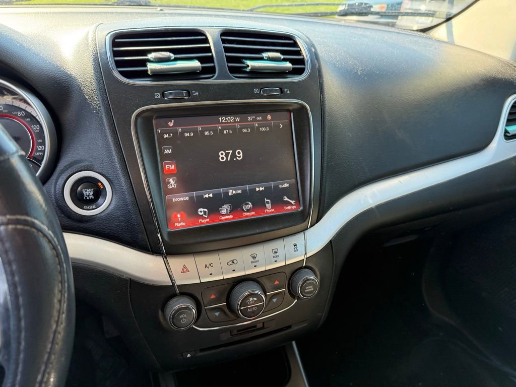 Used 2014 Dodge Journey SXT w/ Flexible Seating Group image 10