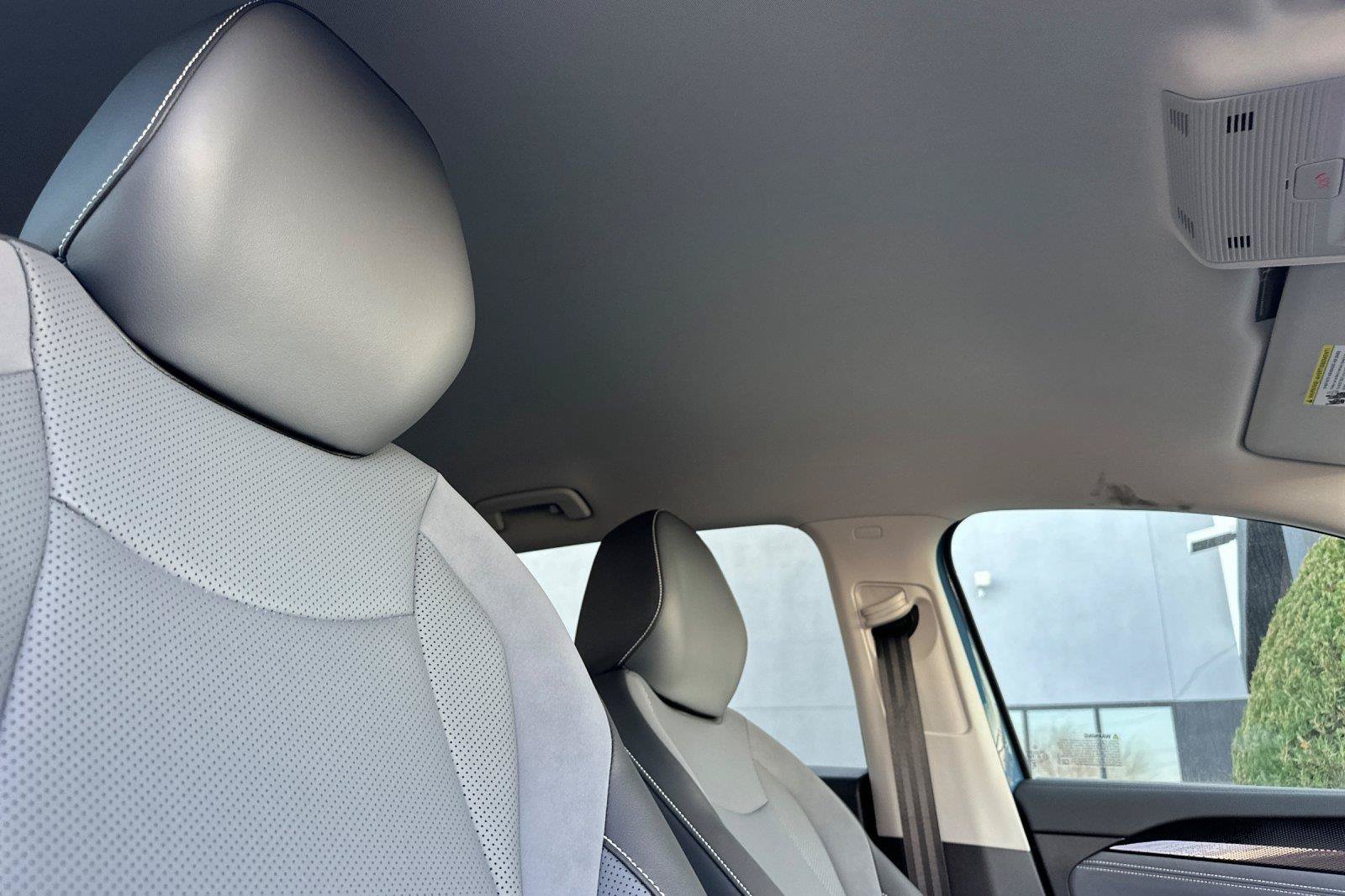 New 2026 Volkswagen Tiguan SE FWD image 16