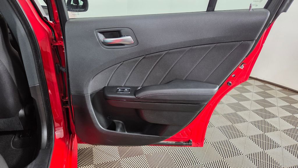 Used 2023 Dodge Charger GT w/ Blacktop Package image 31