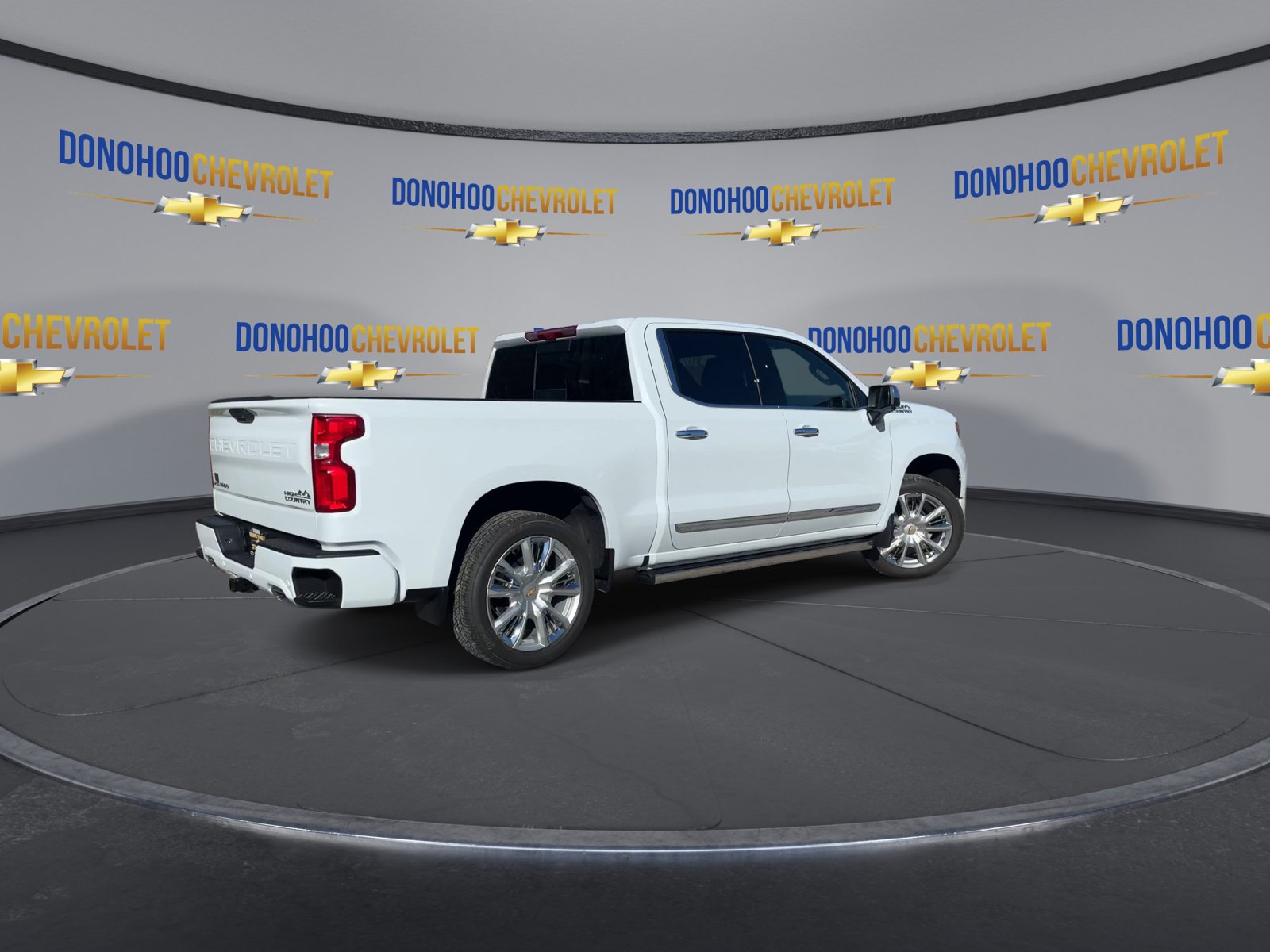 New 2026 Chevrolet Silverado 1500 High Country AWD/4WD image 8
