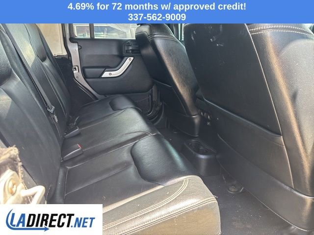Used 2016 Jeep Wrangler Unlimited Rubicon w/ Connectivity Group AWD/4WD image 11